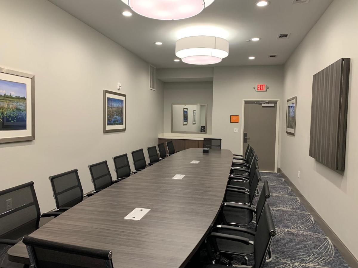 La Quinta Inn & Suites By Wyndham Tifton Exteriér fotografie