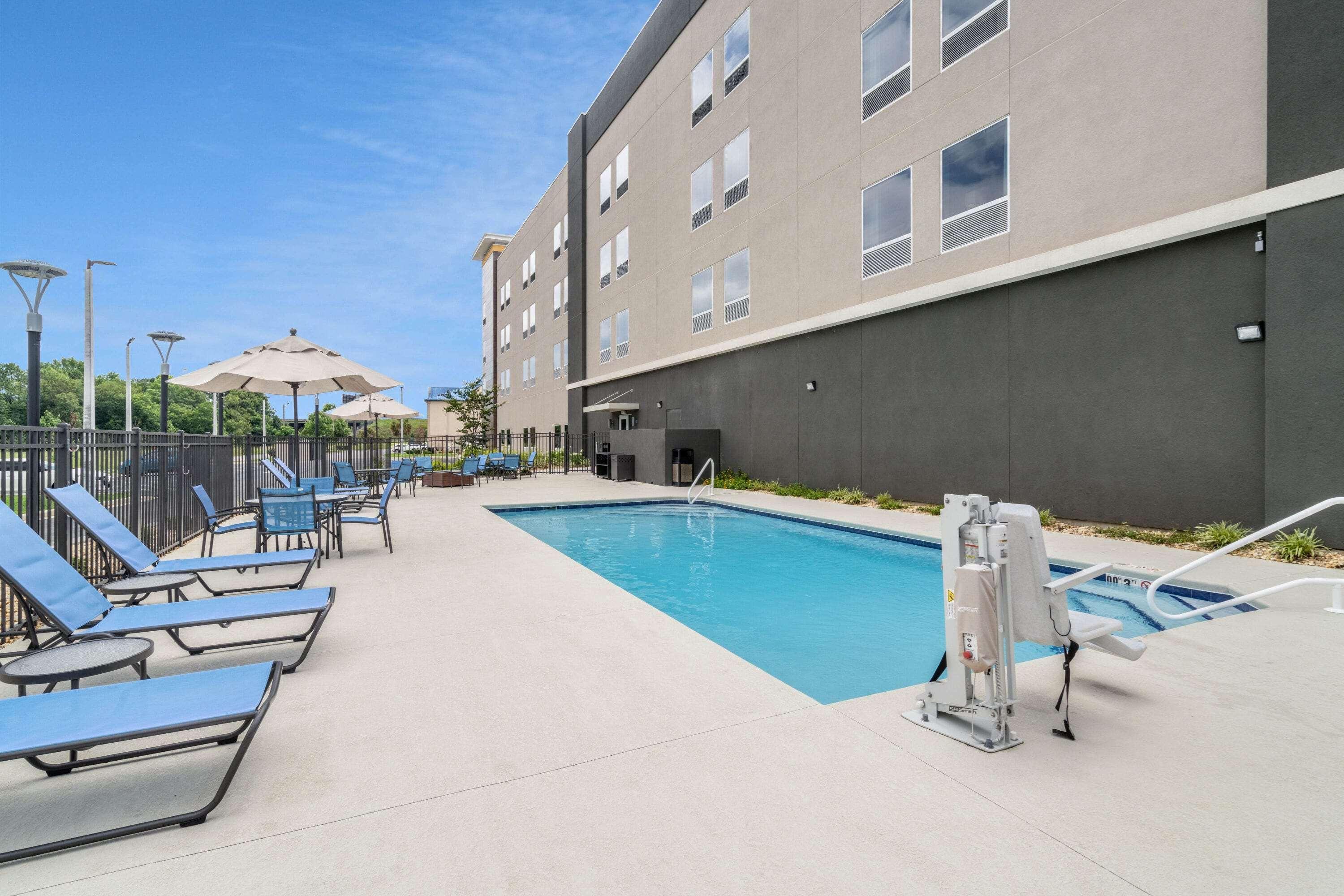 La Quinta Inn & Suites By Wyndham Tifton Exteriér fotografie