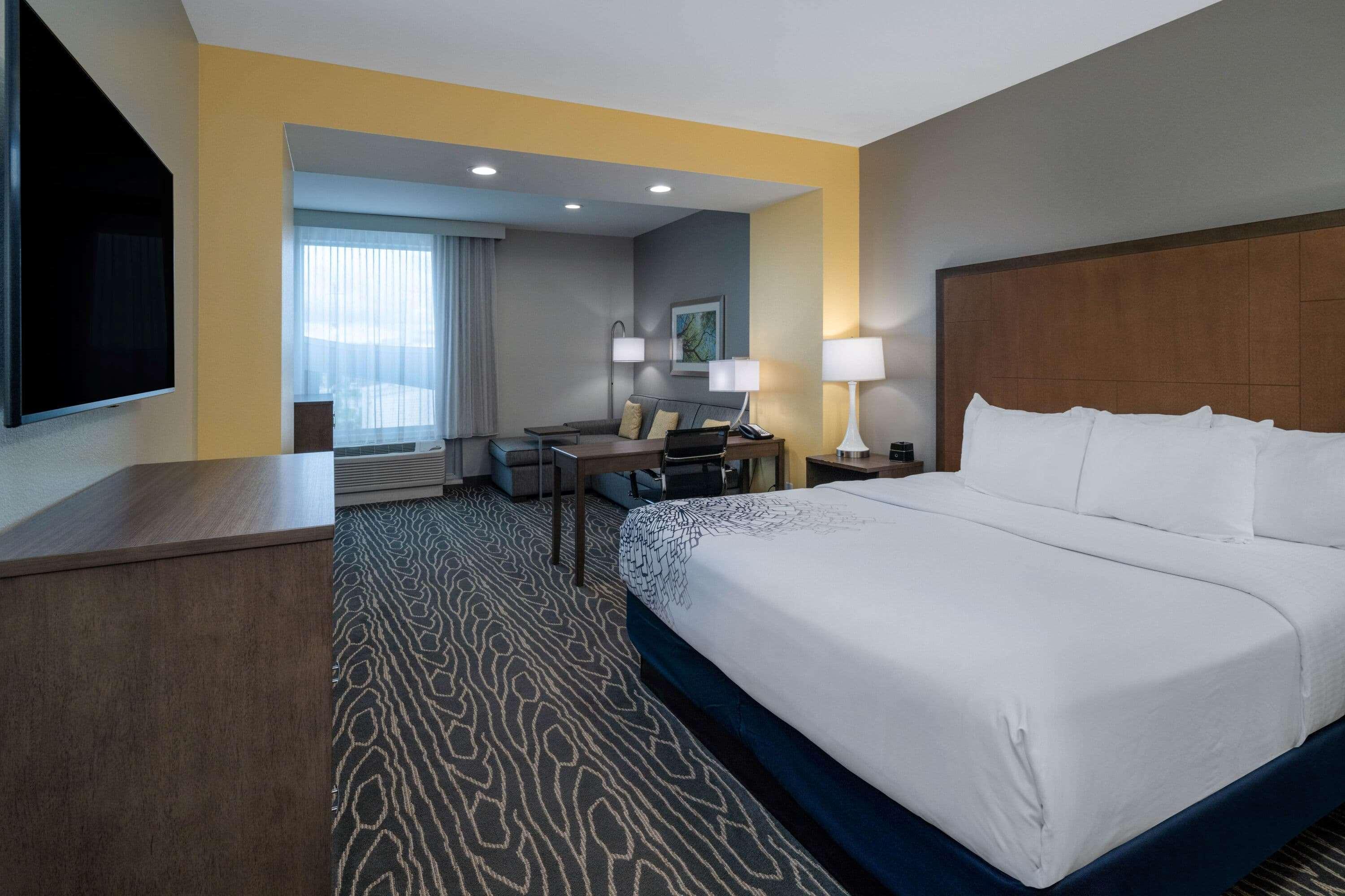 La Quinta Inn & Suites By Wyndham Tifton Exteriér fotografie