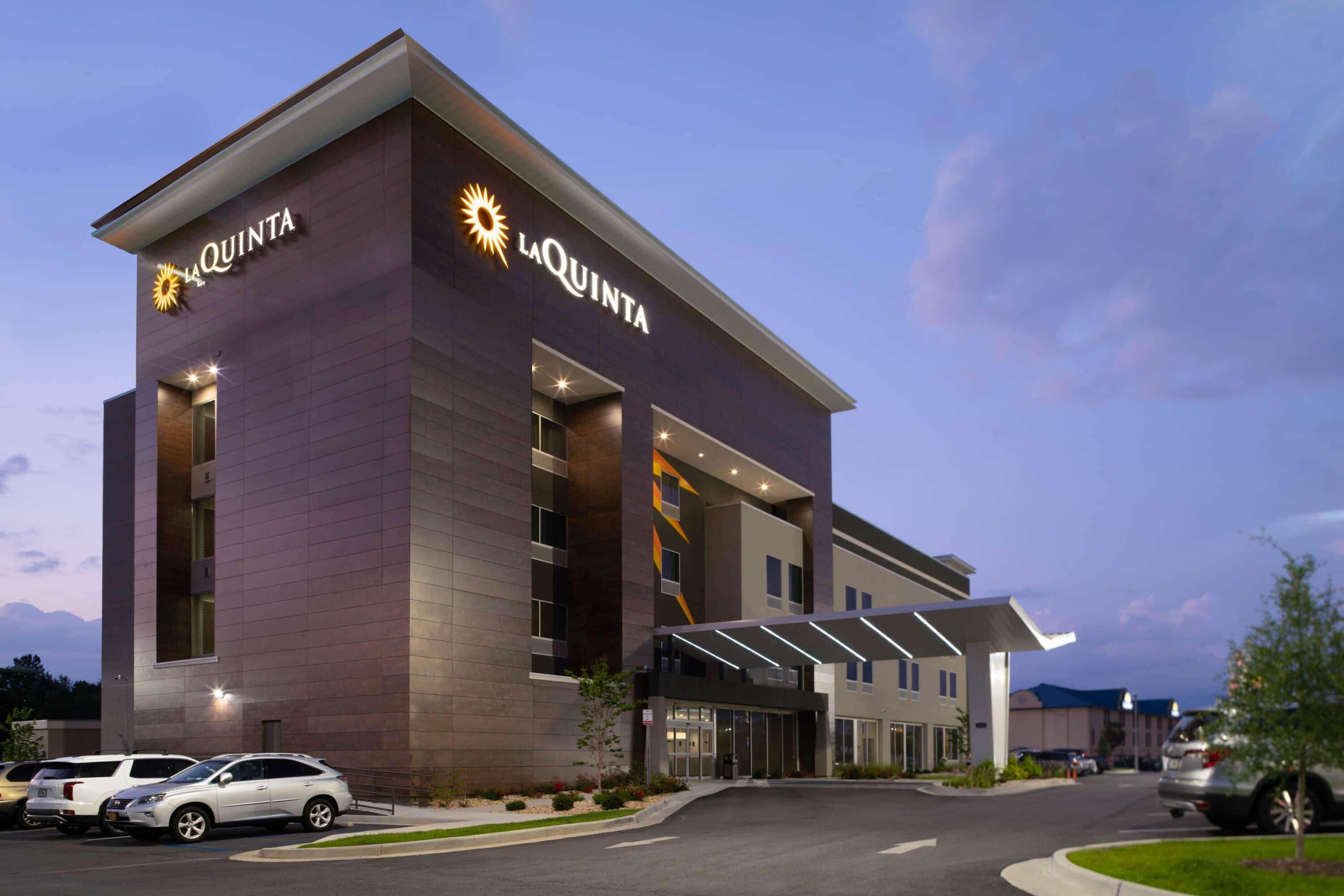 La Quinta Inn & Suites By Wyndham Tifton Exteriér fotografie